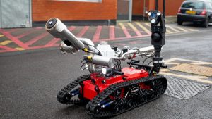 İngiltere’nin Yeni İtfaiye Robotu: Dakikada 2 Ton Su Püskürtüyor