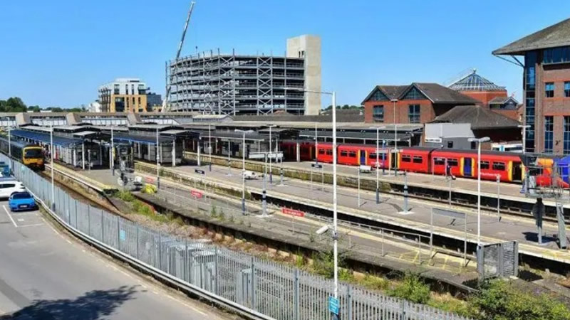 Surrey ve Batı Sussex Arasında Demiryolu Hattı 16 Günlüğüne Kapatıldı