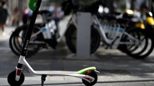 E-Scooter Kullanımı, Sigorta Primlerine 1.000 £ Ekleyebilir