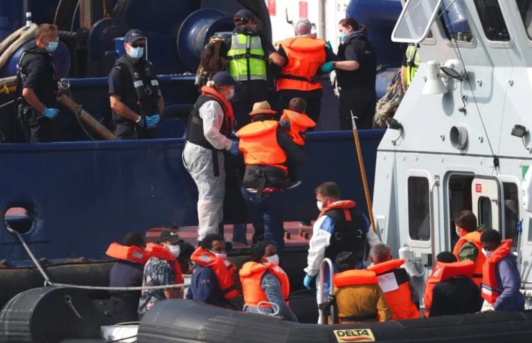 İngiltere’de Yasa Dışı Göçle Mücadelede Milyarlar Harcanmasına Rağmen Sonuç Alınamadı