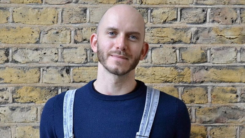 Londra’nın Önde Gelen Bilim İnsanının Cesedi Bavul İçinde Bulundu