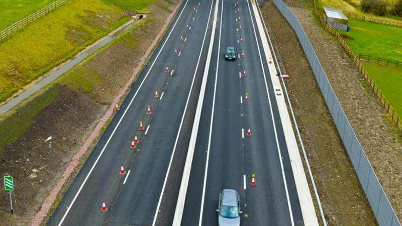Birleşik Krallık’ta “Cehennem Yolu” 23 Yıl Sonra Trafiğe Açıldı