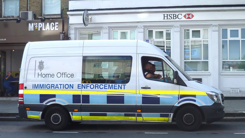 İngiltere’nin Bulgaristan’a Sığınmacı İadesi Hukuki Engelle Karşı Karşıya