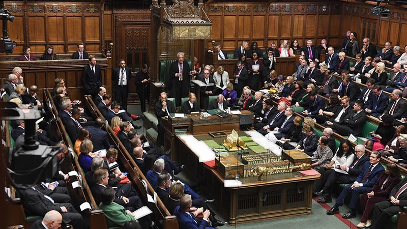 İngiltere Parlamentosu’na KKTC ile Direkt Uçuş Teklifi Sunuldu