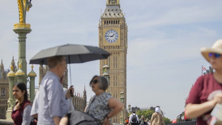 Londra’da 30°C Üzerindeki Sıcaklıklar Nedeniyle Uyarı