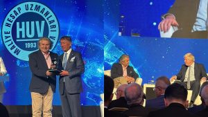 İstanbul’da Mehmet Öğütçü’nün Moderatörlüğünde Dünya Siyaseti ve Ekonomisi Zirvesi