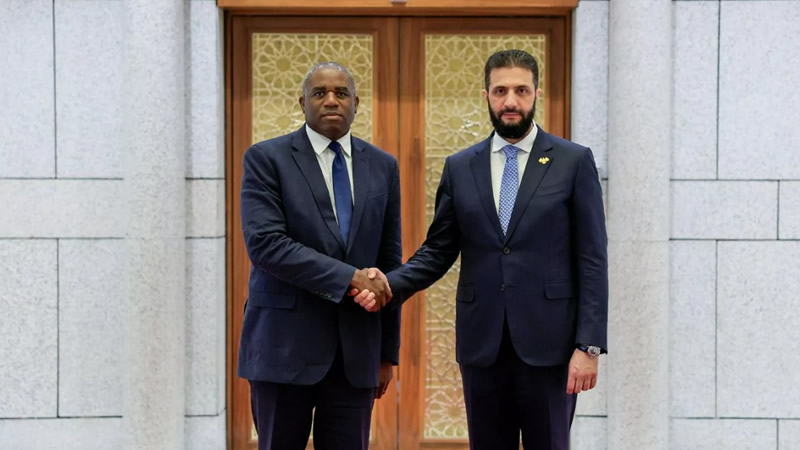 İngiltere’den 14 Yıl Sonra Suriye’ye İlk Diplomatik Ziyaret