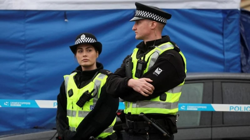 İskoçya’da Camiye Saldırı Planlayan Gence 10 Yıl Hapis Cezası